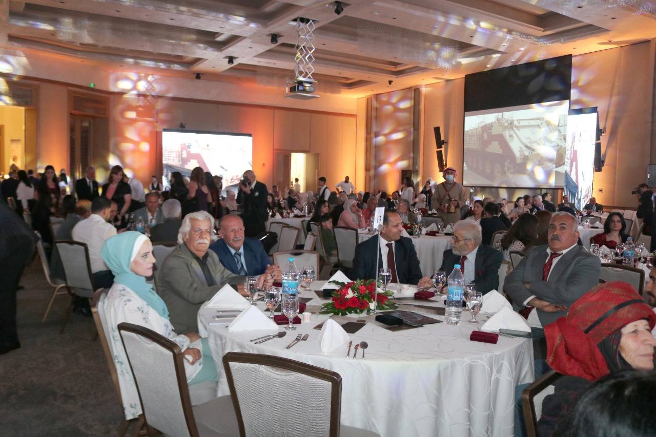حفل لتكريم صناع مسلسل حضور لموكب الغياب  صور