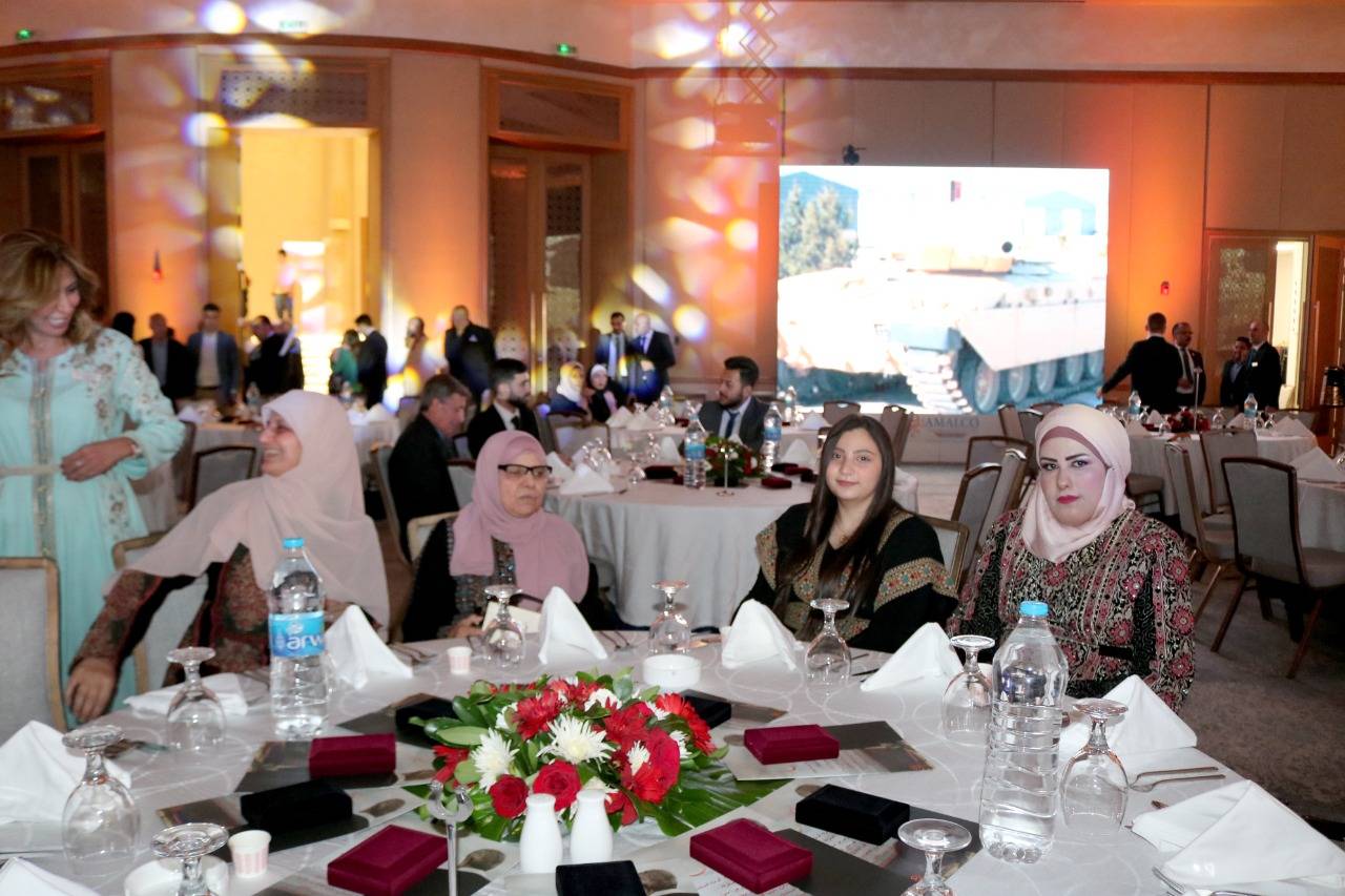 حفل لتكريم صناع مسلسل حضور لموكب الغياب  صور