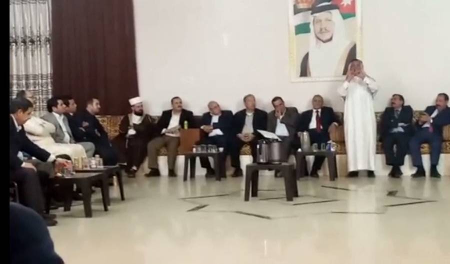 حزب الانصار الاردني يقيم ندوات حوارية في لواء بني عبيد .  في ديواني الشياب والخضير