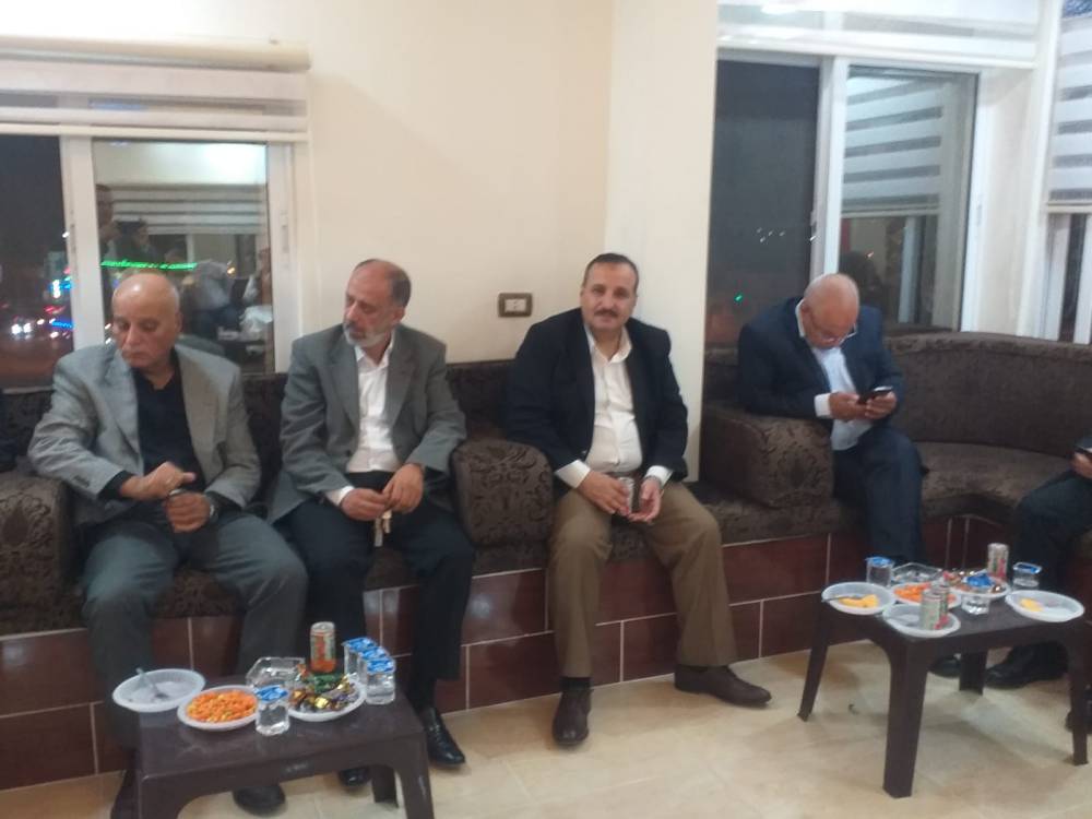 حزب الانصار الاردني يقيم ندوات حوارية في لواء بني عبيد .  في ديواني الشياب والخضير