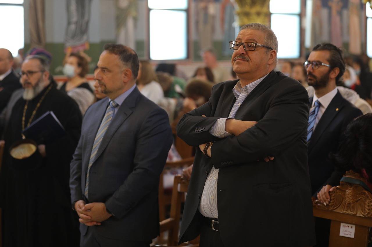 إحتفالُ الكنيسةِ الأرثوذكسيَّةِ بعيدِ الإستقلالِ وحضورٌ عسكريٌّ مَهيب  