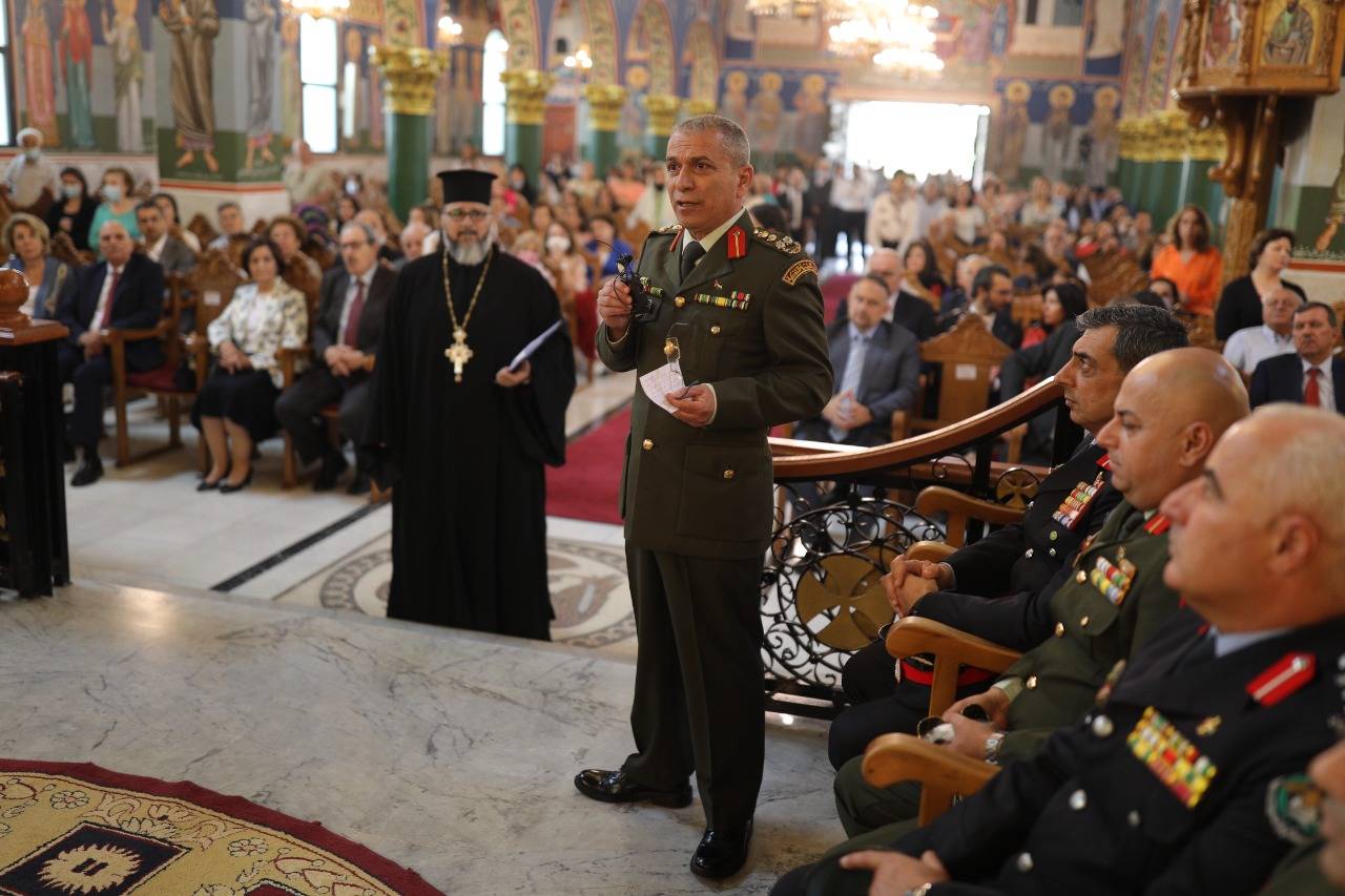 إحتفالُ الكنيسةِ الأرثوذكسيَّةِ بعيدِ الإستقلالِ وحضورٌ عسكريٌّ مَهيب  