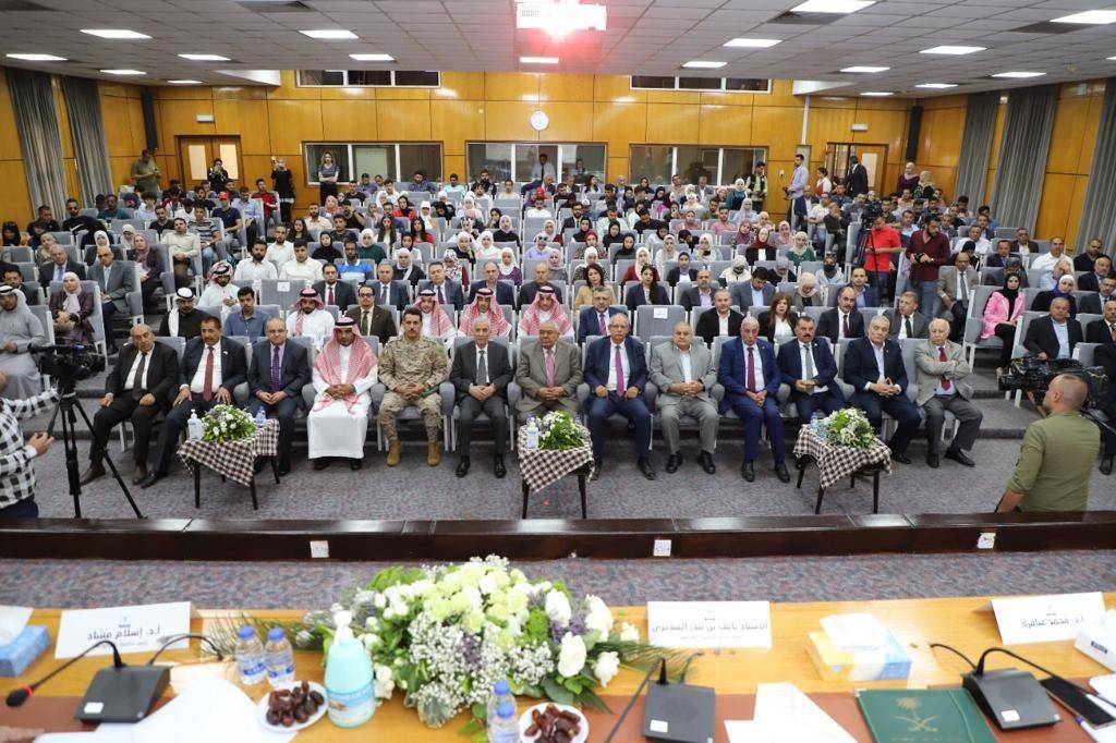 السفير السعودي السديري يلقي محاضرة  عنوانها  العلاقات السعودية الأردنية تاريخية واستراتيجية.