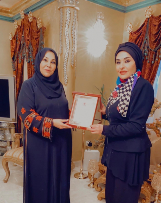 رئيسة الاتحاد النسائي العام تليلان تلتقي الشيخة نوال الحمود المالك الصباح في الكويت