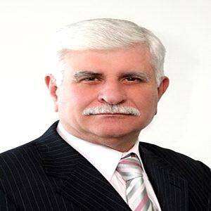 عمر عبنده يكتب : لا تبتئس فأنت دائمًا أعلى!