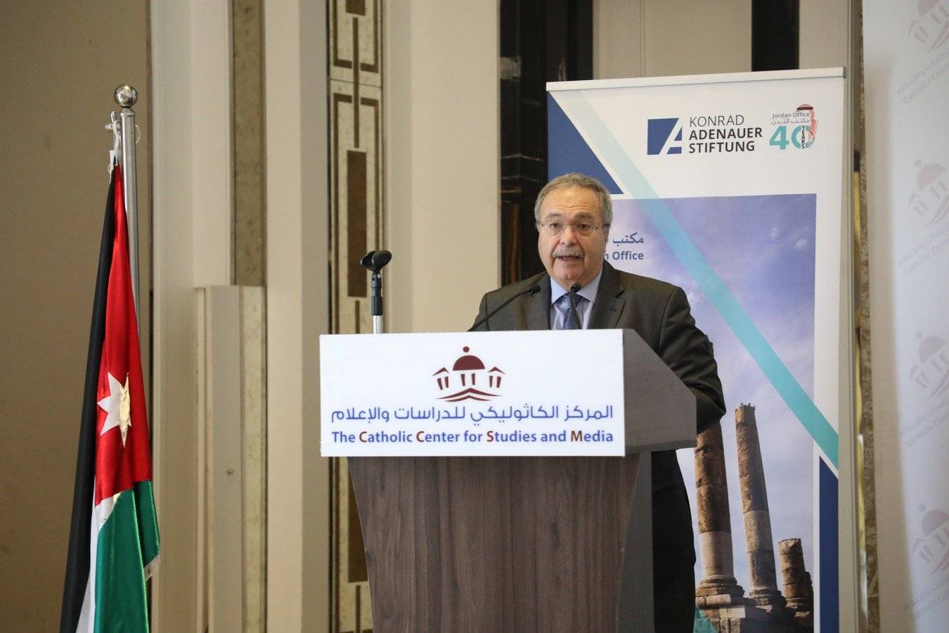  اختتام مؤتمر المسيحيين في الشرق بالتأكيد على دعم السياحة إلى الأردن