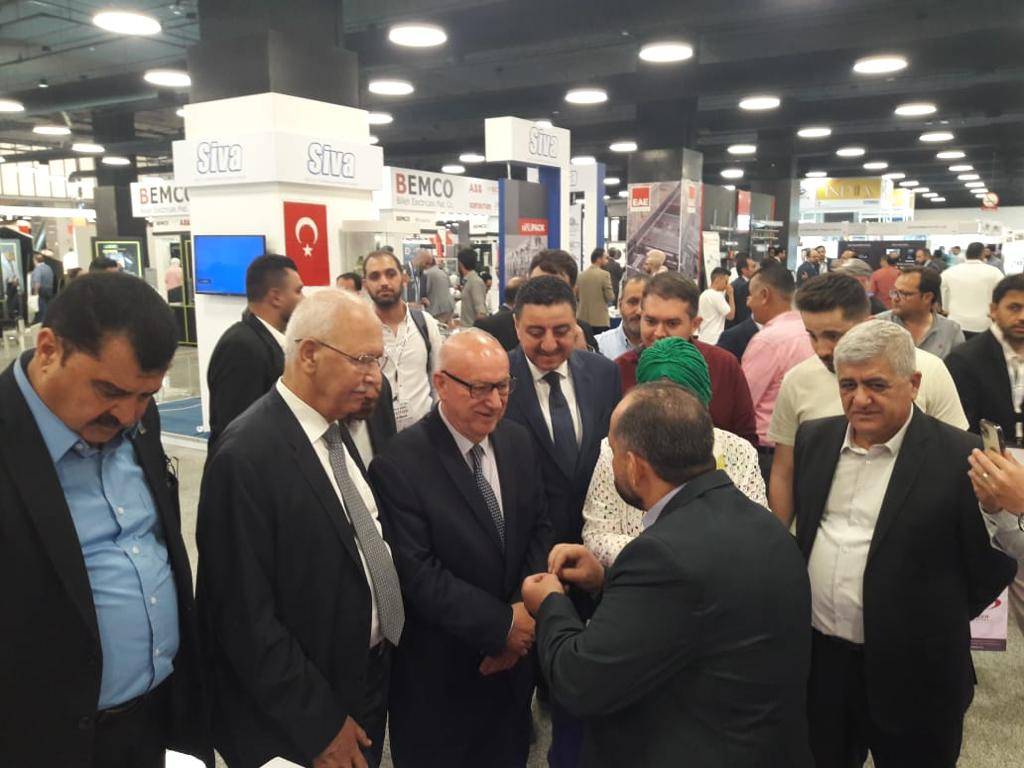  الكسبي يرعى إفتتاح المعرض الدولي السابع عشر للآلات والمعدات الكهروميكانيكية (JIMEX 2022)