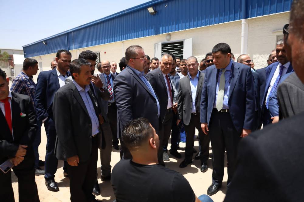 1750   فرصة عمل للأردنيين في مصنع افتتحه وزير العمل في الضليل وافتتاح توسعة مصنع آخر