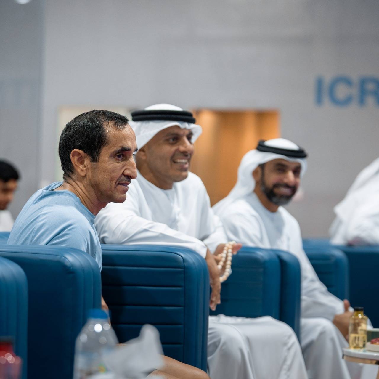 طارق بن فيصل القاسمي يفتتح نادي (بادل أيه إي ) بالشارقة