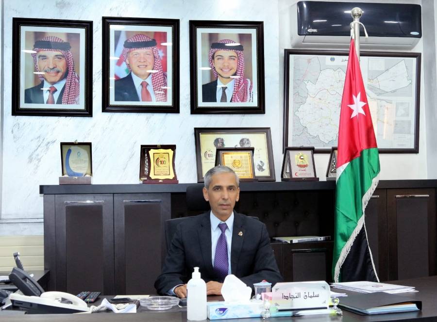 محافظ المفرق : عودة 563 شخصاً لمناطق سكناهم بالمفرق بعد وثيقة ضبط الجلوة العشائرية