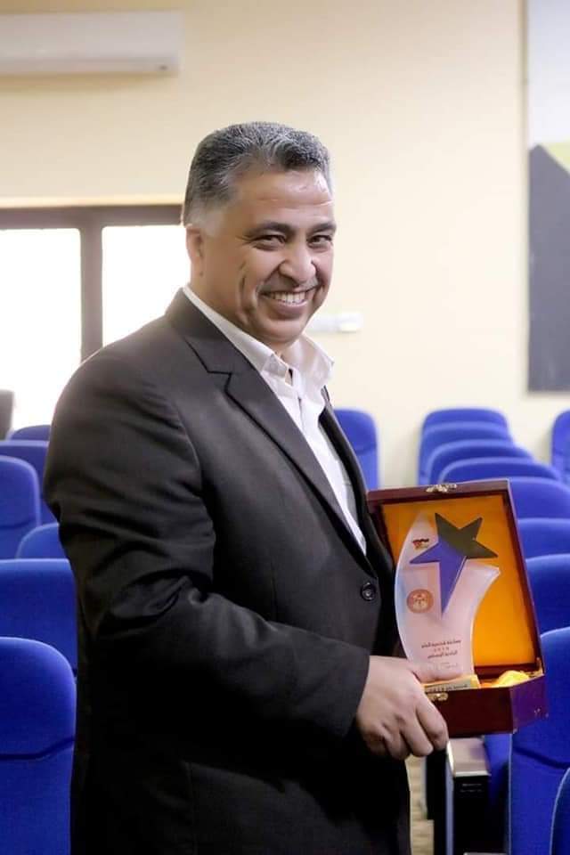 تهنئه للسيد سليمان عبيدان الجبور بمناسبة حصول ابنته على درجة الماجستير