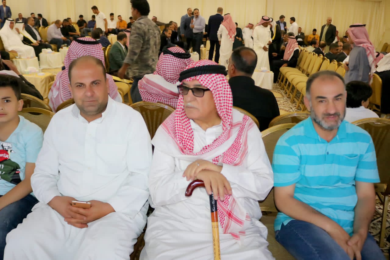 مأدبة عشاء بمناسبة مرور عام على وفاة الشيخ  عبدالعزيز هايل ابوجنيب    صور