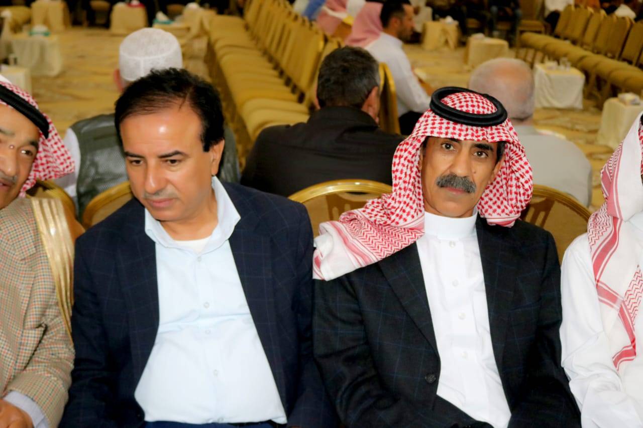 مأدبة عشاء بمناسبة مرور عام على وفاة الشيخ  عبدالعزيز هايل ابوجنيب    صور