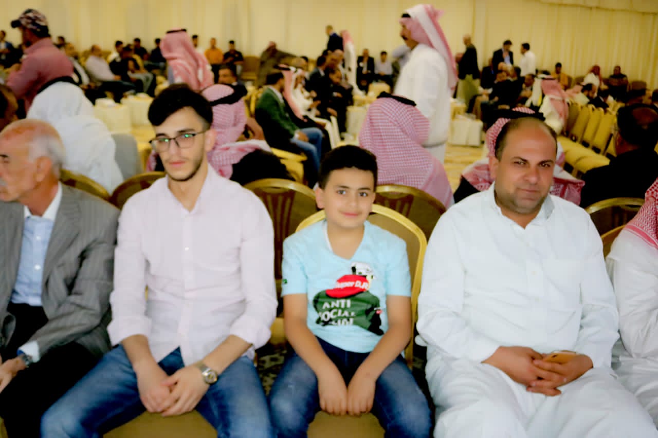 مأدبة عشاء بمناسبة مرور عام على وفاة الشيخ  عبدالعزيز هايل ابوجنيب    صور