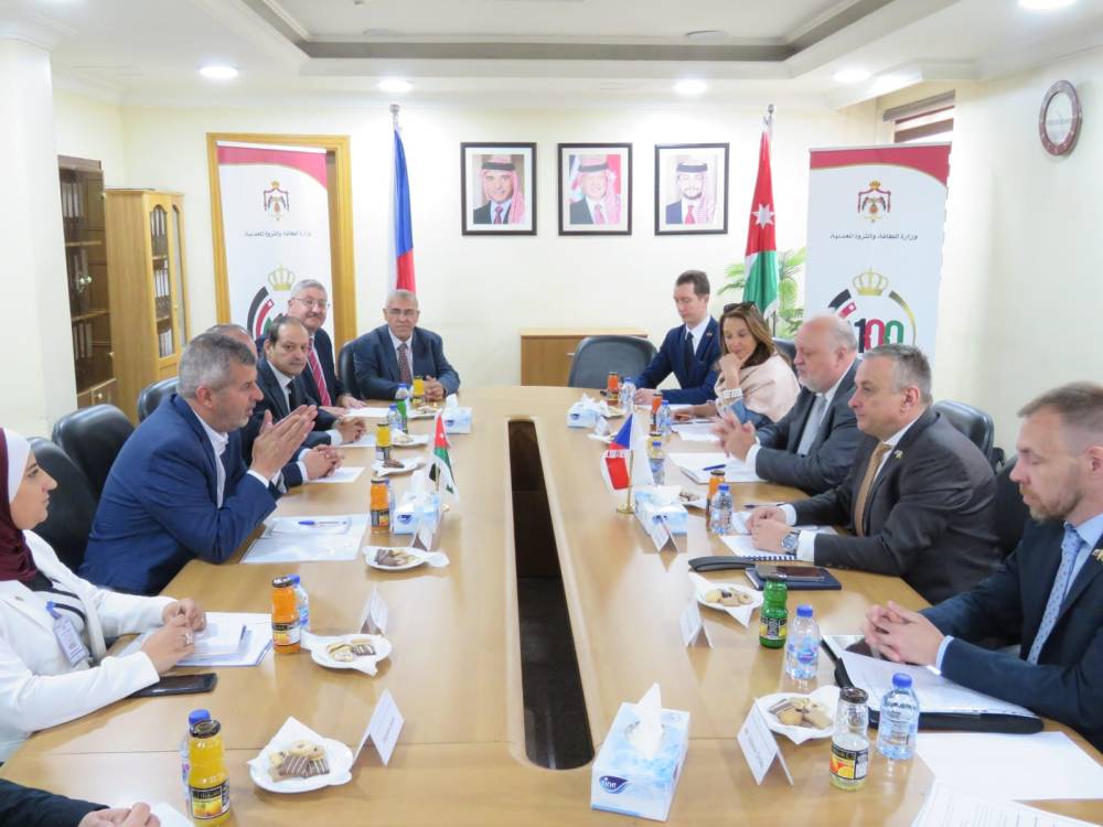 مذكرة تفاهم اردنية –تشيكية للتعاون في مجال الطاقة والتعدين   