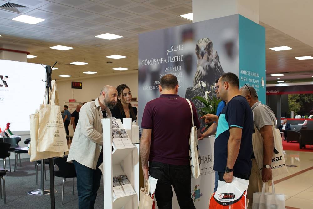 أبوظبي للصيد والفروسية يختتم مُشاركة ناجحة في معرض إسطنبول الدولي لأسلحة الصيد والرياضات الخارجية 