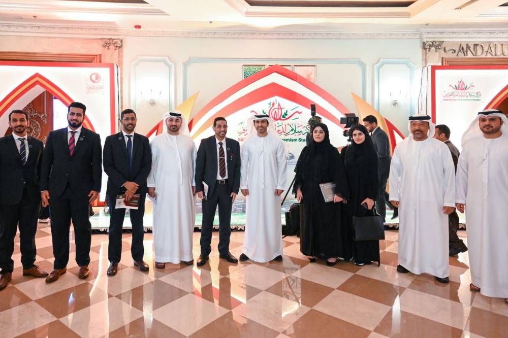 وفد تريندز يلتقي عدداً من الوفود المشاركة.. ويثري المؤتمر السنوي الأول لمركز سلام لدراسات التطرف برؤية بحثية لمكافحة التطرف