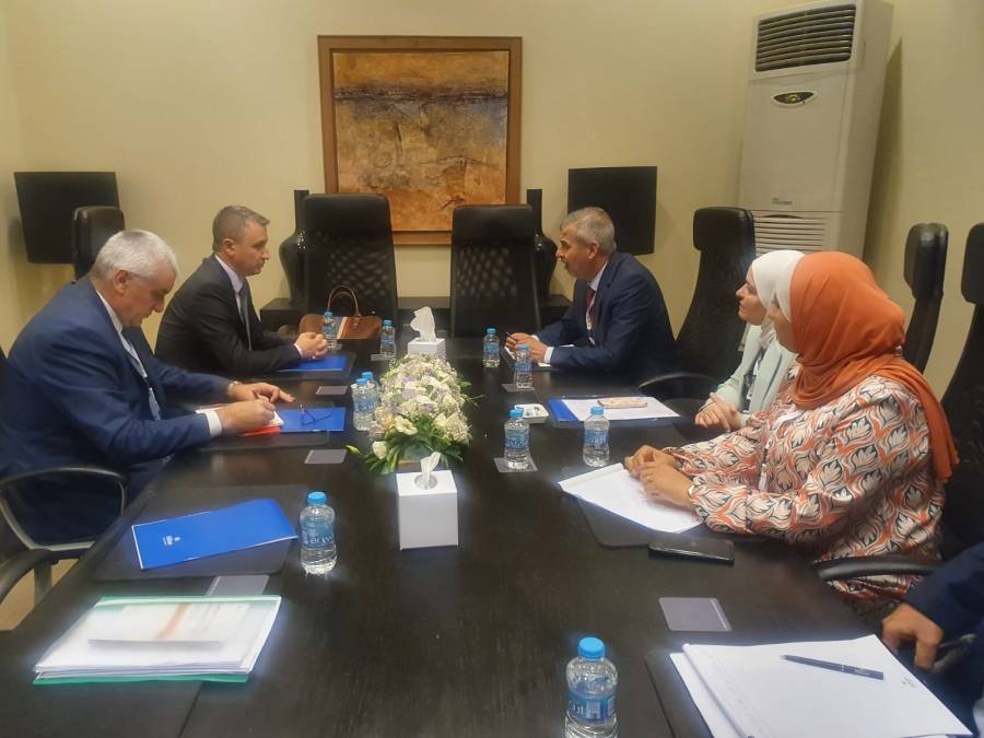 الخرابشة يبحث مع عدد من وزراء الطاقة العرب والأوروبيين مجالات التعاون المشترك