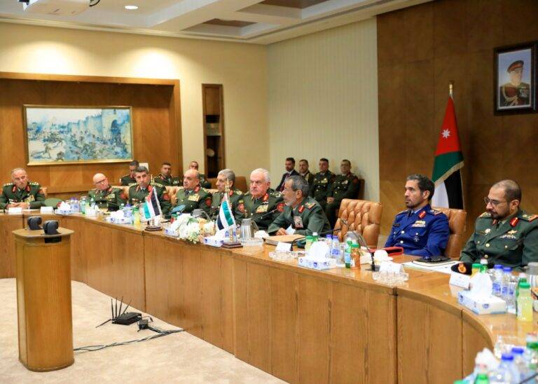 رئيس هيئة الأركان المشتركة يستقبل نظيره الإماراتي