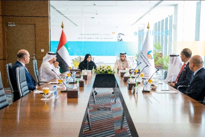 جامعة عجمان تتعاون مع مؤسسة عيسى صالح القرق الخيرية لإطلاق صندوقين جديدين لدعم الطلبة المعسرين