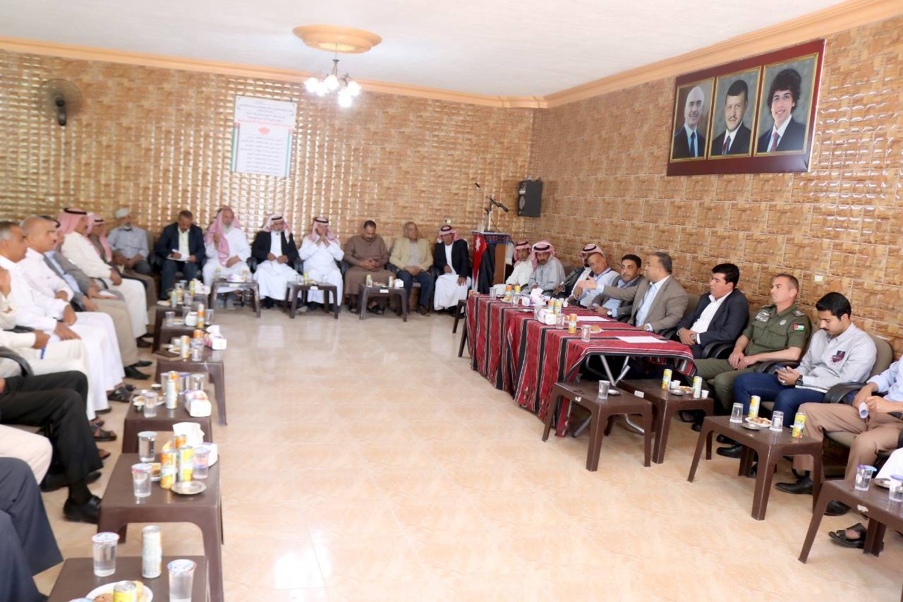 توقيع وثيقة ضبط جلوه عشائريه في الموقر  صور 