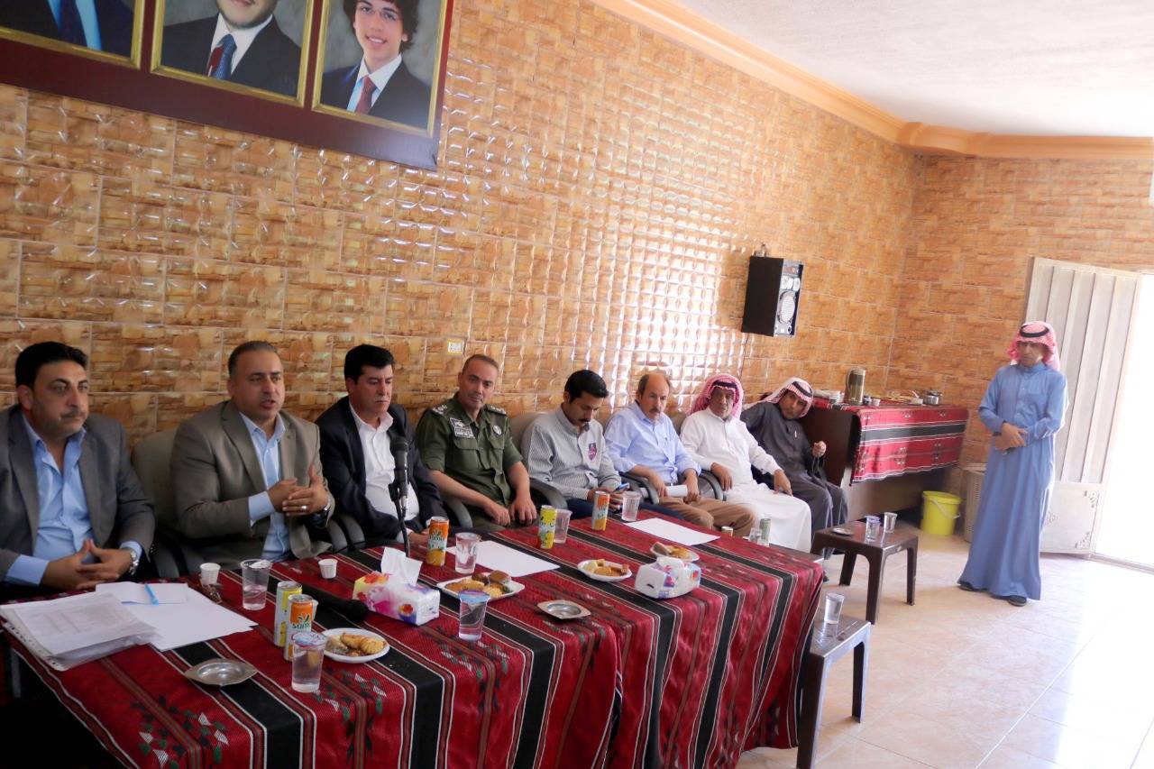 توقيع وثيقة ضبط جلوه عشائريه في الموقر  صور 