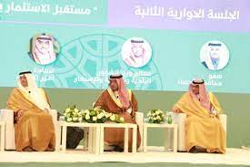 أمير الشرقية يشهد جلسة حوارية بعنوان الأحساء مستقبل الاستثمار