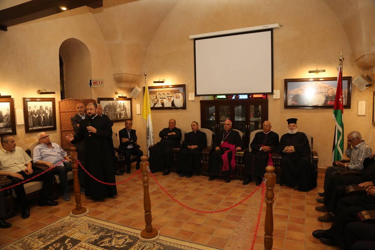 المطران دعيبس يدين الاعتداء على كنيسة مادبا،  ويؤكد اعتزازه بالأجهزة الامنية