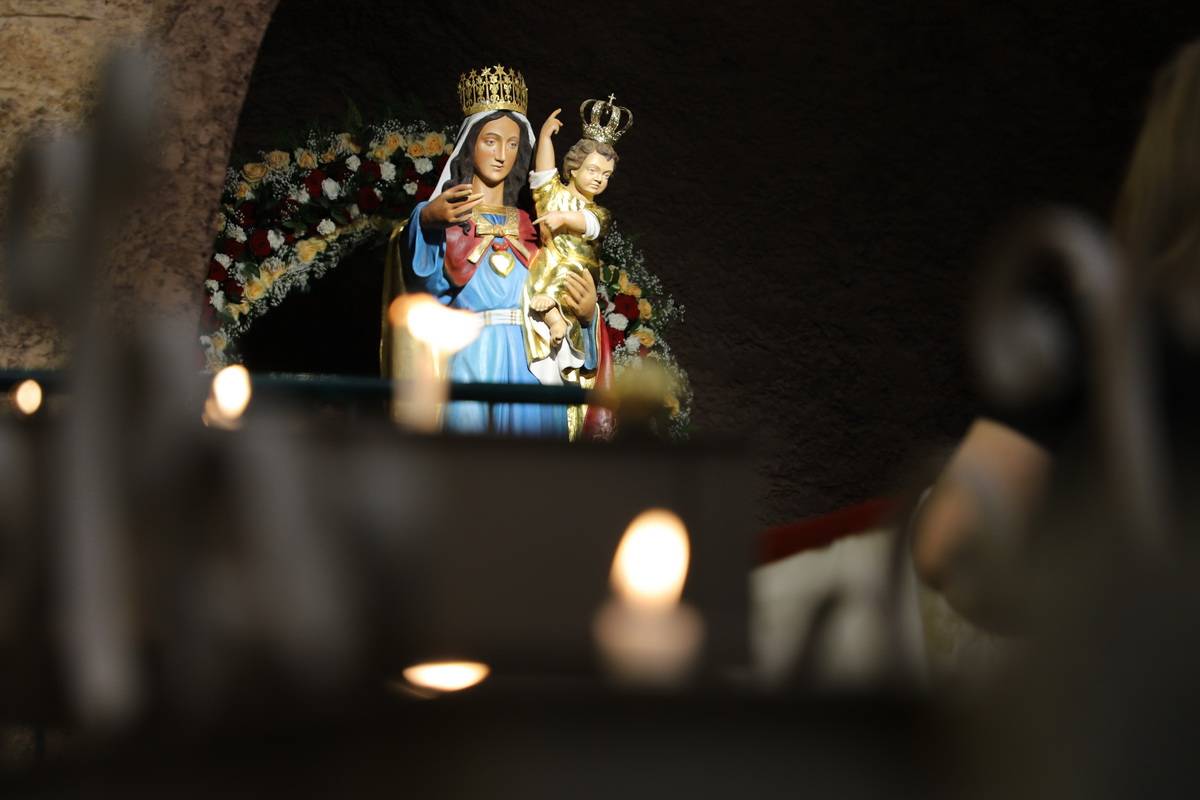 الكنيسة الكاثوليكية في الأردن تحيي حجها السنوي إلى مزار سيّدة الجبل في عنجرة  صور