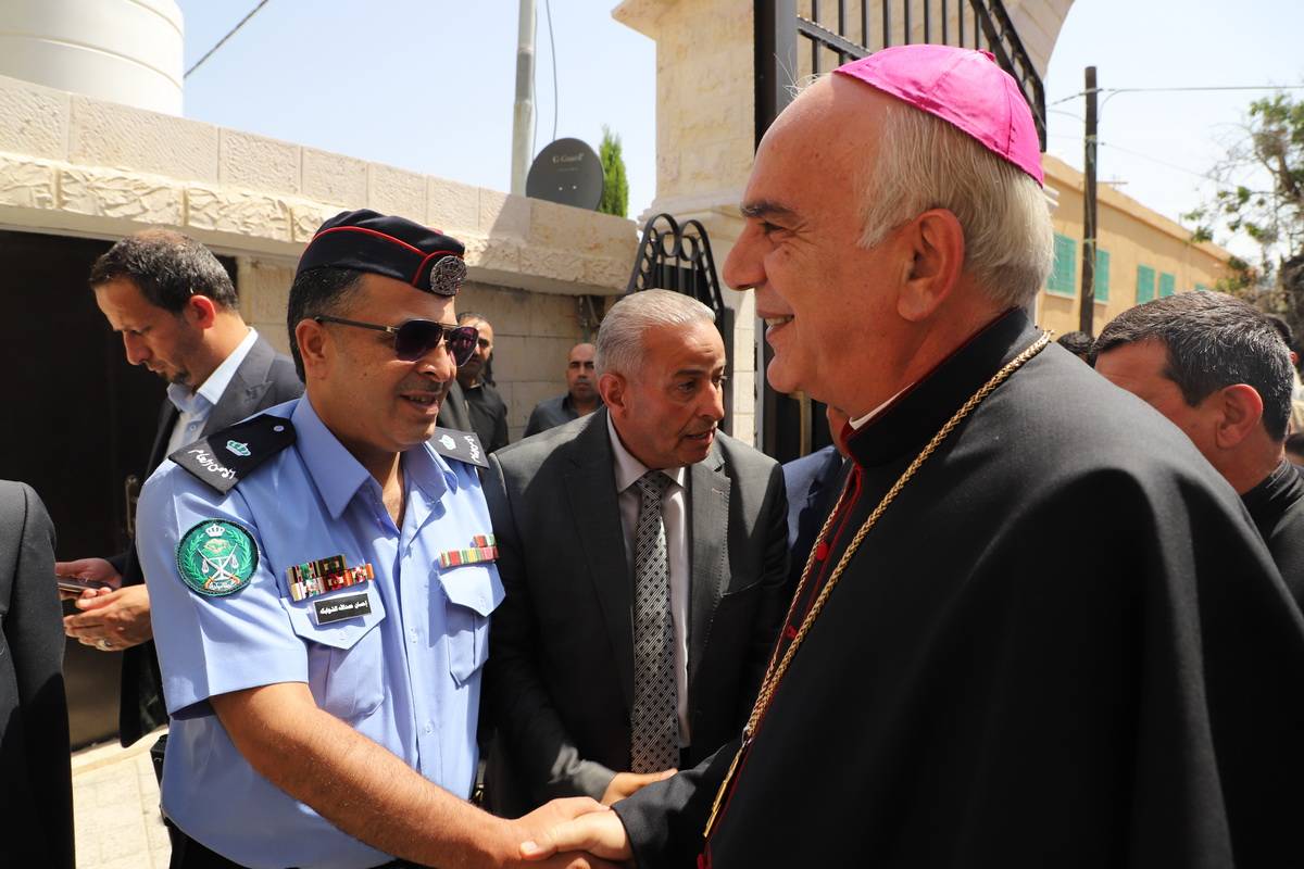 الكنيسة الكاثوليكية في الأردن تحيي حجها السنوي إلى مزار سيّدة الجبل في عنجرة  صور