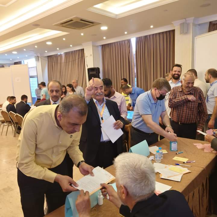 الزعبي نقيبا للأطباء