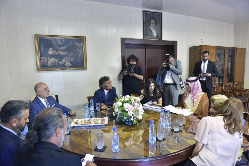 الأمن العام : تعاملنا مع مشاجرة في شارع الجامعة في إربد وألقينا القبض على عدد من أطراف المشاجرة