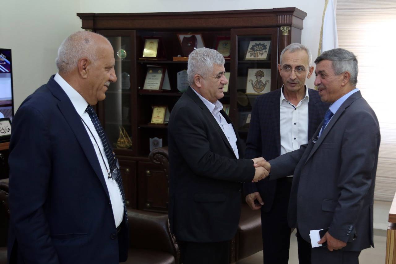 وفد من نقابة المهندسين الاردنيين يزور بلدية مأدبا