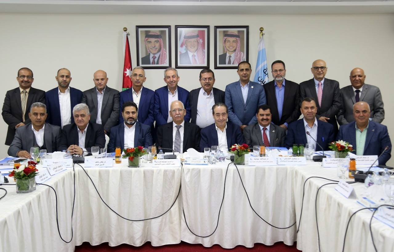 نقيب المهندسين الأردنيين يلتقي رؤساء مجالس فروع النقابة في المحافظات
