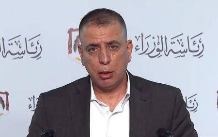 الفراية يترأس فريق التحقيق للوقوف على ما جرى في حادثة انفجار وتسرب غاز الكلورين في ميناء العقبة