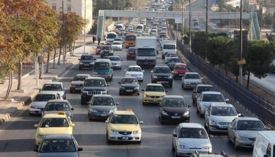 النقل: استراتيجية لتقليل استخدام السيارات الخصوصية