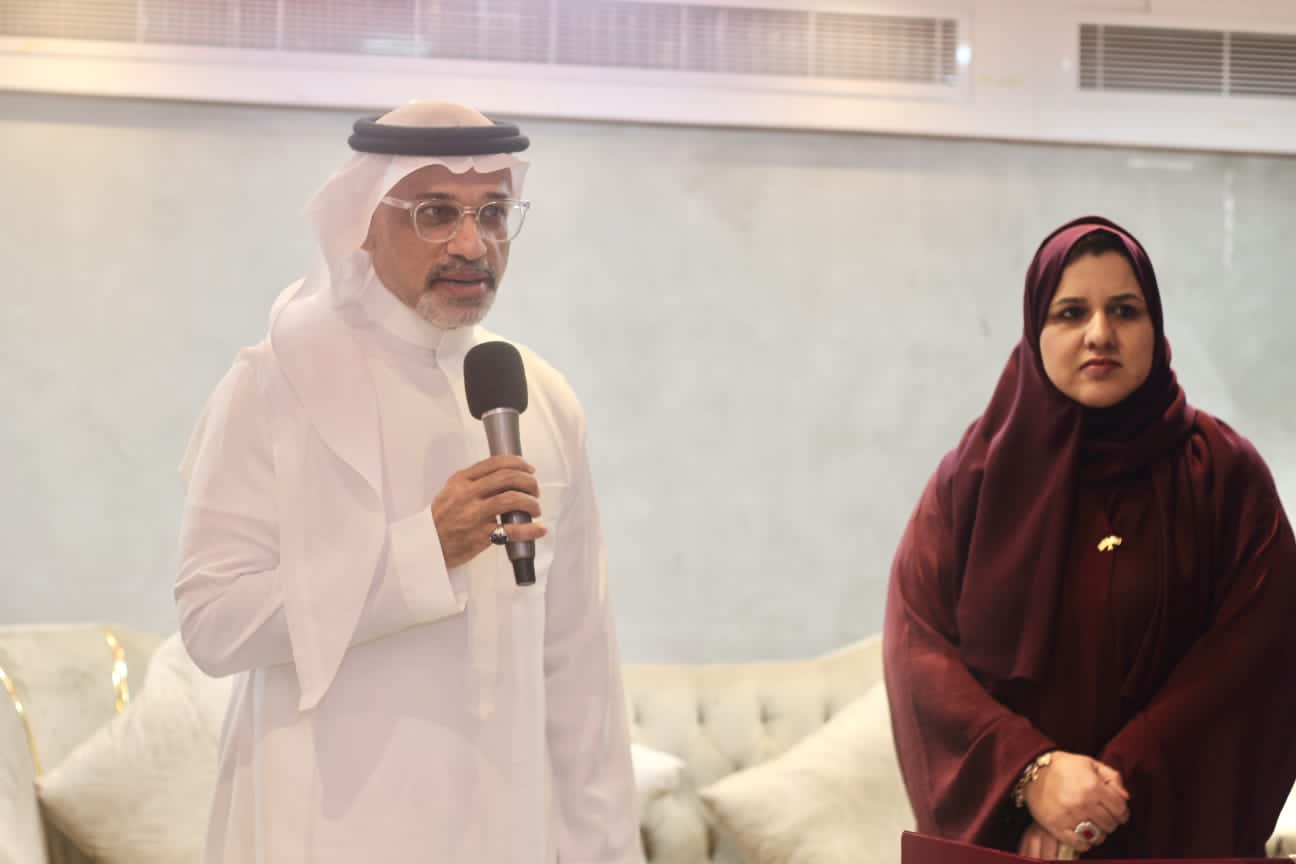 المنسقة الدولية خديجة ملك تحتفل بحصولها على الدكتوراة الفخرية وشهادة تكريم اصدقاء فيدرالية الامم المتحدة