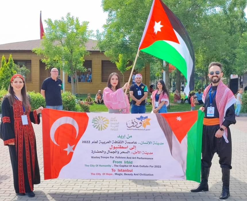 ودق للفنون الفلكلورية والإستعراضية تعود من  تركيا_ صور