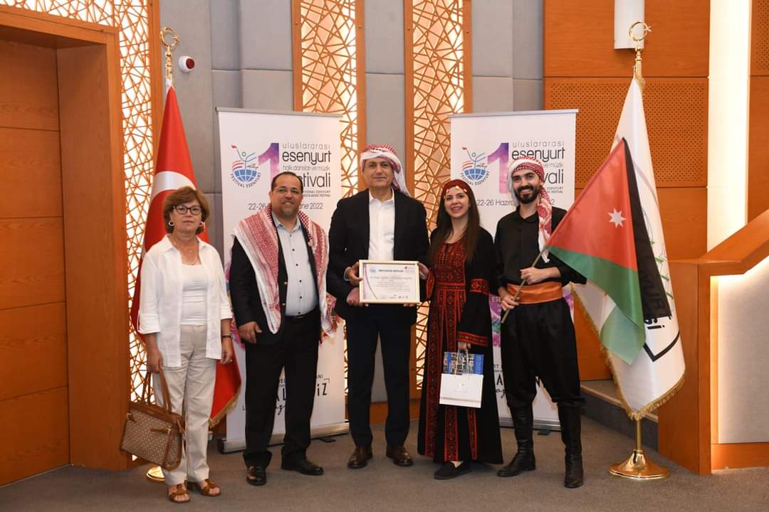 ودق للفنون الفلكلورية والإستعراضية تعود من  تركيا صور