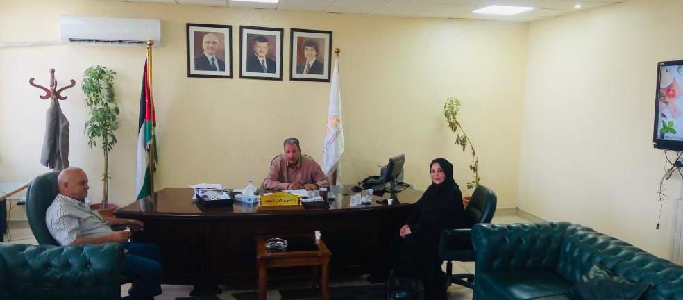 مدير مدينة الحسن موسى الجبور يلتقي رئيسة الاتحاد النسائي ميسون تليلان 