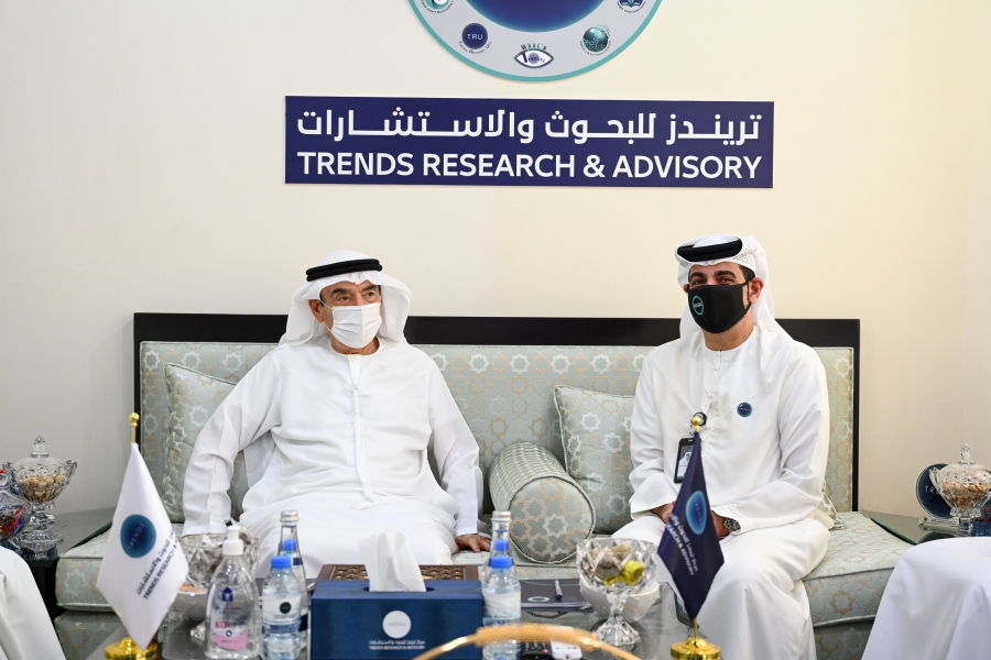 جامعة الإمارات ومركز تريندز يطلقان شراكة استراتيجية ويدشنان 11 مبادرة بحثية وعلمية