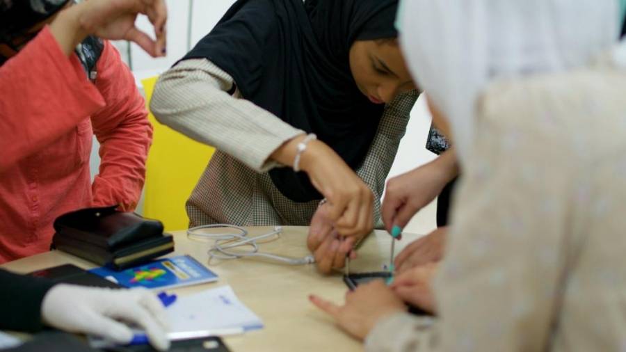 الخيرية الهاشمية تنفذ مشروع تعافي النساء والشباب اقتصاديا