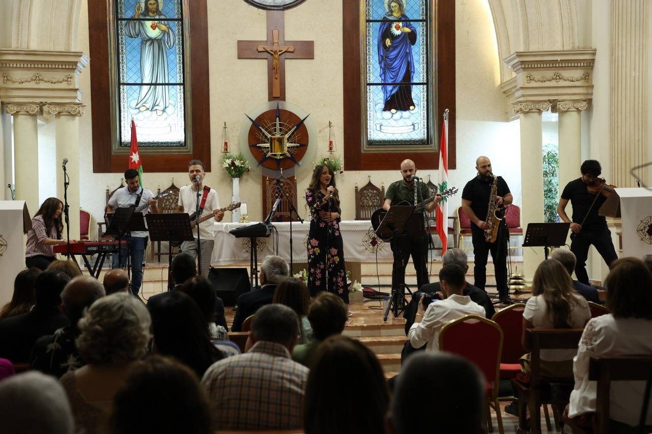 كاريتاس الأردن والمركز الكاثوليكي يقيمان حملة لشراء أدوية للبنان