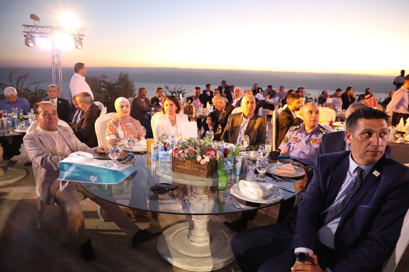 مندوبا عن ولي العهد وزير السياحة يرعى حفل فوز مادبا بلقب عاصمة السياحة العربية 2022