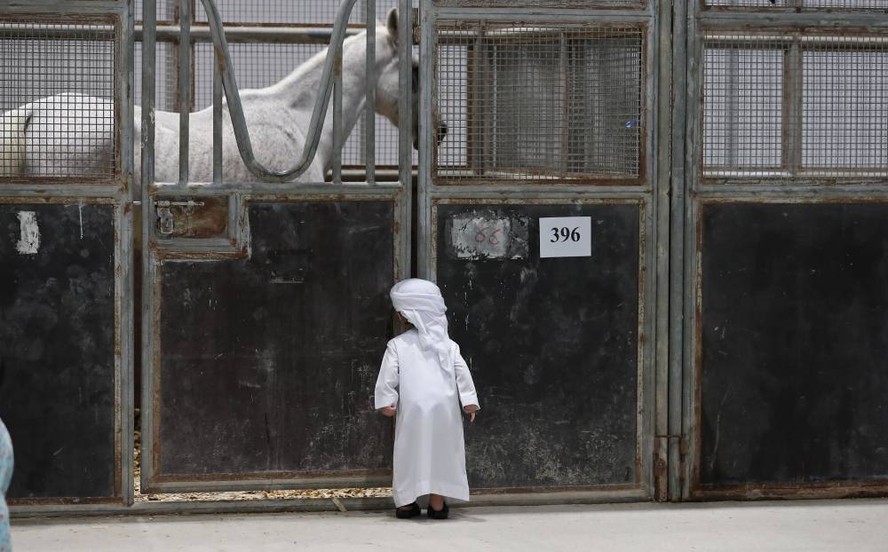 معرض أبوظبي الدولي للصيد والفروسية يُطلق مُسابقات تراثية وفنية مُتخصّصة