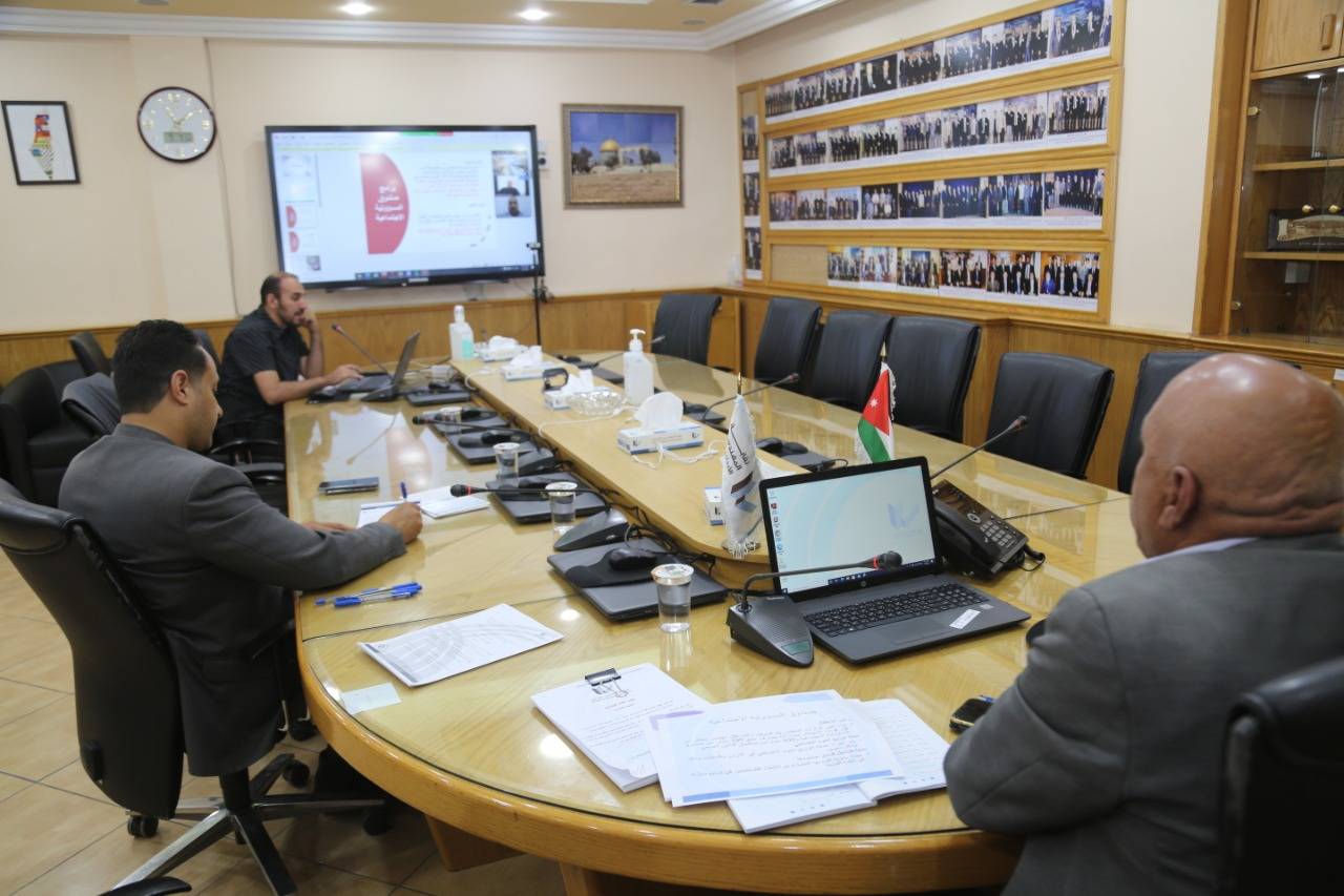 صندوق المسؤولية الاجتماعية في المهندسين يعقد لقاء مع مركز النقابة في القدس