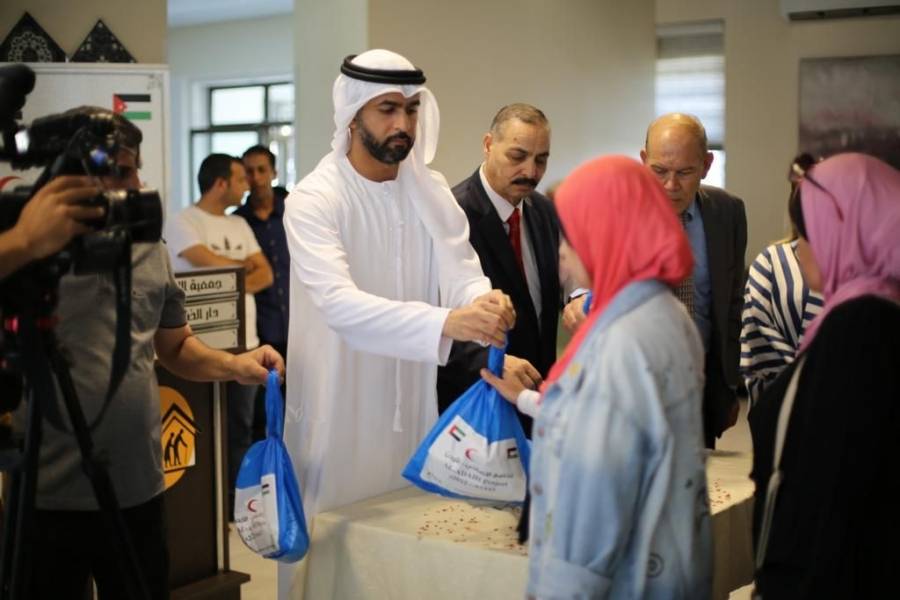 السفارة الإماراتية في الأردن تنفذ مشروع الأضاحي المقدم من الهلال الأحمر الإماراتي