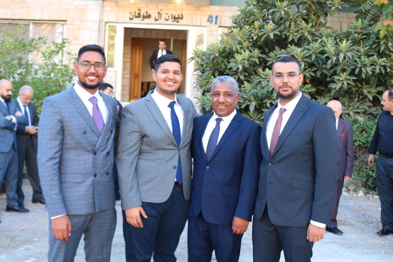 الدكتور خالد الجبور مبارك الخطوبه 