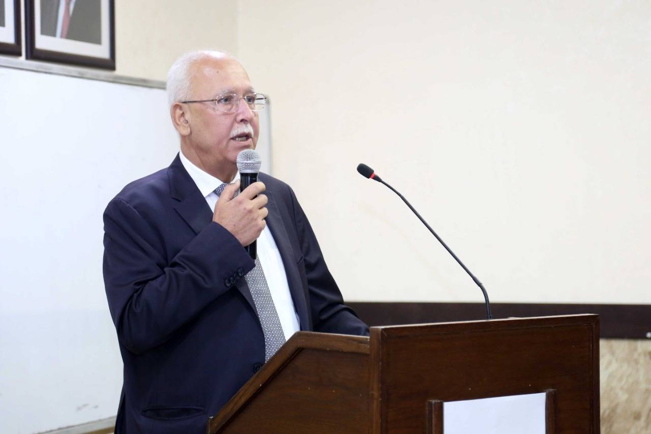 ندوة في المهندسين حول إدارة التداول الآمن للمواد الخطرة في الموانئ البحرية