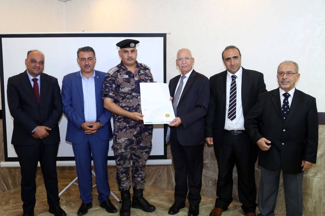 ندوة في المهندسين حول إدارة التداول الآمن للمواد الخطرة في الموانئ البحرية